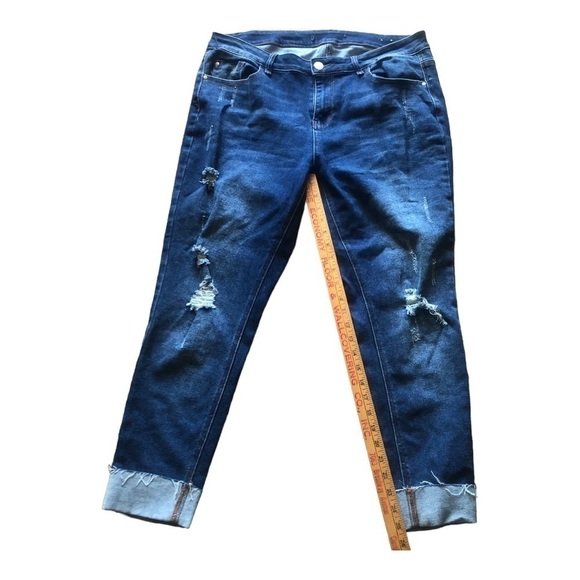 Women’s Destress Light Wash Anke jeans Size 20 in Excellent Used Condition - Picture 1 of 8